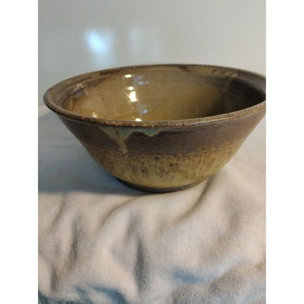 Hand Pottery Bowl Studio Art Brown Drip Glaze Two-Tone Artist‎ Signed GORGEOUS